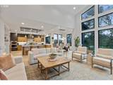 19245 Heightsview Dr - Photo 4