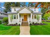 592 9TH St - Photo 1