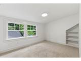 592 9TH St - Photo 18