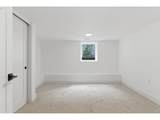 592 9TH St - Photo 20