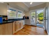 6814 Albina Ave - Photo 16
