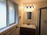 1113 Manzanita Way - Photo 17