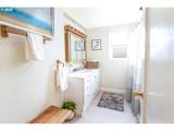1566 Maywood Ave - Photo 13