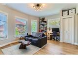 1714 Couch St - Photo 10