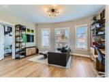 1714 Couch St - Photo 11