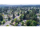 16935 Glisan St - Photo 41