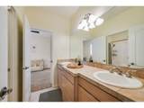 2520 29TH Ave - Photo 18