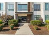 425 Bryant St - Photo 2