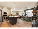 425 Bryant St - Photo 5