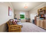 741 Dogwood St - Photo 32