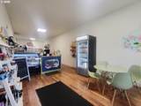 105 Main St - Photo 2