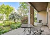 205 Montgomery St - Photo 18