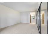 205 Montgomery St - Photo 9