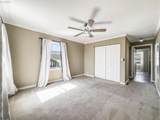 205 Hillcrest Dr - Photo 18