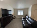 3413 Maple Ln - Photo 4