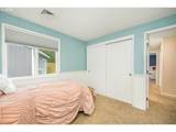 933 44TH St - Photo 23