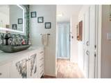 656 Thornton Lake Dr - Photo 14