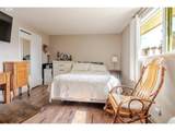 656 Thornton Lake Dr - Photo 16