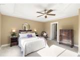 2519 Lorenz St - Photo 33