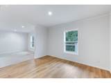 606 G St - Photo 13