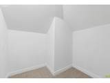 1124 81ST Ave - Photo 24
