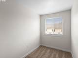 10843 Burnside St - Photo 29