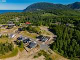 423 Meadows Dr - Photo 37