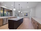 423 Meadows Dr - Photo 8