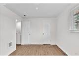 13145 Division St - Photo 22