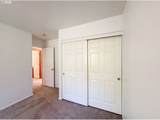 3344 Oakcrest Dr - Photo 11