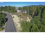  Lake Point Dr - Photo 8