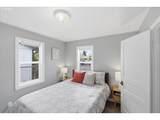 2355 Hyde St - Photo 18
