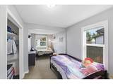 2355 Hyde St - Photo 20