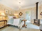 847 Exchange St - Photo 29