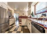 403 9TH St - Photo 12