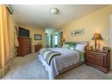 403 9TH St - Photo 15