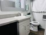 624 Settlemier Ave - Photo 11