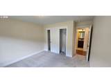 422 Oak Valley Loop - Photo 17