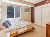5912 Yamhill St - Photo 26