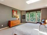 5912 Yamhill St - Photo 30