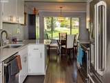 2512 Baypoint Dr - Photo 3