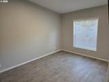906 River Bend Rd - Photo 14