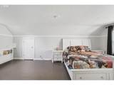 3220 33RD Ave - Photo 24