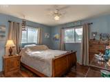 225 Stevenson Ave - Photo 18