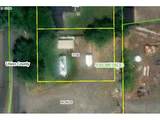 1701 Spruce St - Photo 3