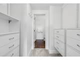 2241 Pettygrove St - Photo 28