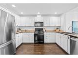 2241 Pettygrove St - Photo 5