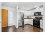 2241 Pettygrove St - Photo 8