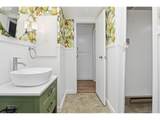 5585 Evergreen Blvd - Photo 13