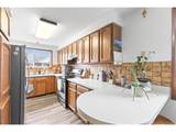2060 Hayes St - Photo 11